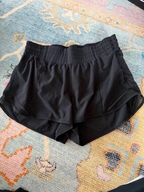 Lululemon hotty hot shorts